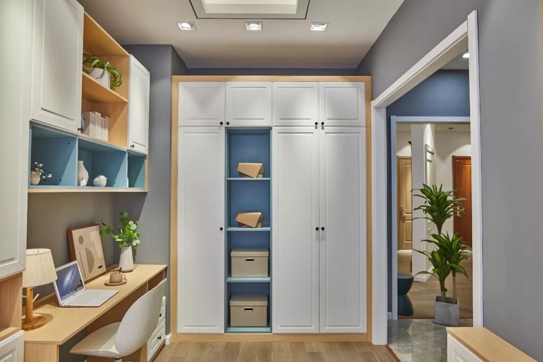 银娱优越会现代简约衣柜实拍