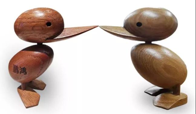 银娱优越会手工实木吉祥鸭